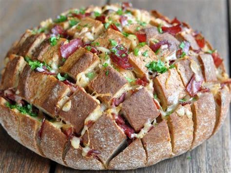 K Se Zupfbrot Partybrot Mit Kr Utern Und K Se Rezept Rezepte