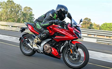 Bajaj Pulsar 250 Desempenho 2023