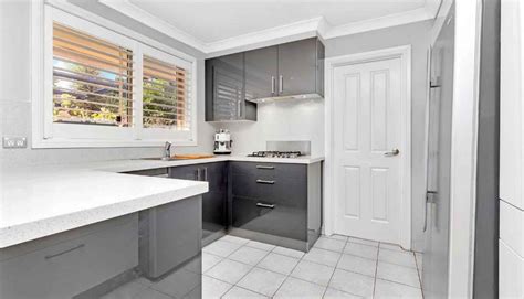 Grey And White Modern Kitchen Wahroonga Waratah Kitchens