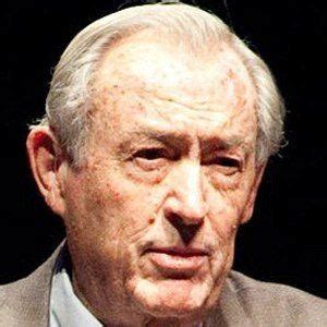 Richard Leakey - Trivia, Family, Bio | Famous Birthdays