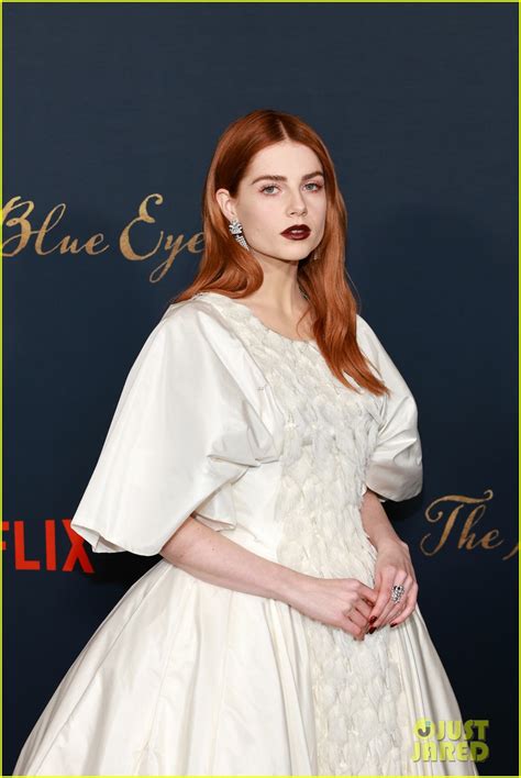 Photo Lucy Boynton Red Hair At The Pale Blue Eye Premiere Photo