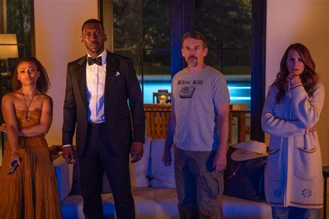 Julia Roberts, Mahershala Ali Star in 'Leave the World Behind' Trailer