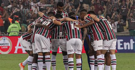 Site avalia elenco do Fluminense como terceiro melhor do Brasileirão