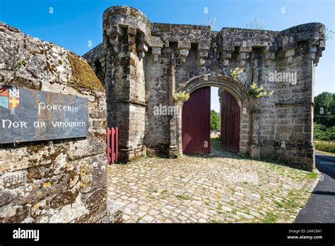 France Morbihan Guemene Sur Scorff Ville M Di Vale Vestiges Du