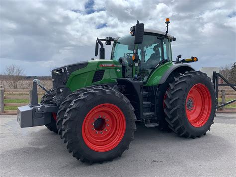 New 2024 Fendt 720 VARIO Tractor AgDealer