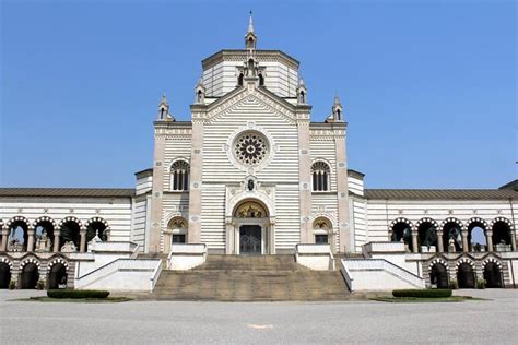 Milan Monumental Cemetery (Cimitero Monumentale di Milano), Milan ...