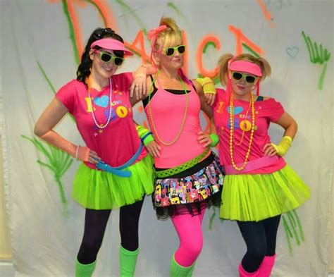 Hen Bachelorette Party Themes Ideas 80s Theme 80spartyoutfits Hen Bachelorette Party