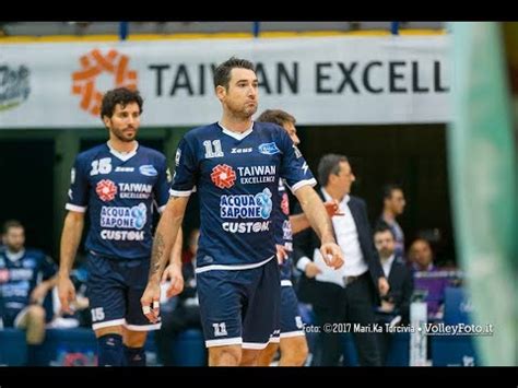 Pallavolo SuperLega Latina Ravenna 3 0 Cristian Savani YouTube