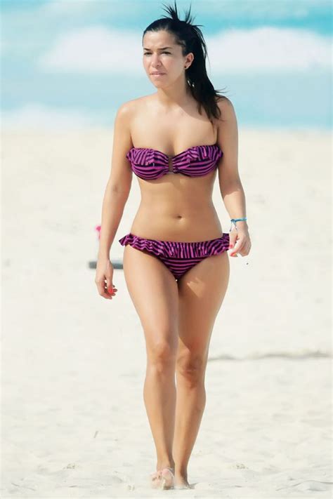 Naked Laura G Added 07 19 2016 By Pepelepu