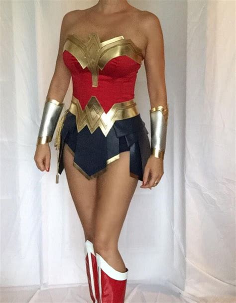 Gal Gadot Wonder Woman costume. Size S-M ready to ship | Etsy