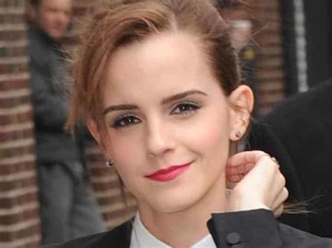 Emma Watson Y Tacones Satinados Imprescindibles Del Otoño