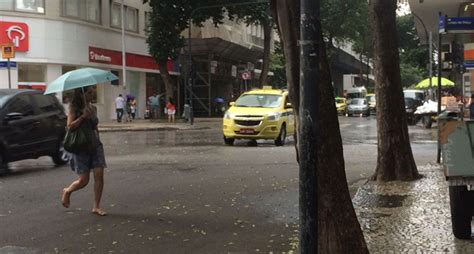 Moradores De Nova Igua U Se Surpreendem Chuva De Granizo