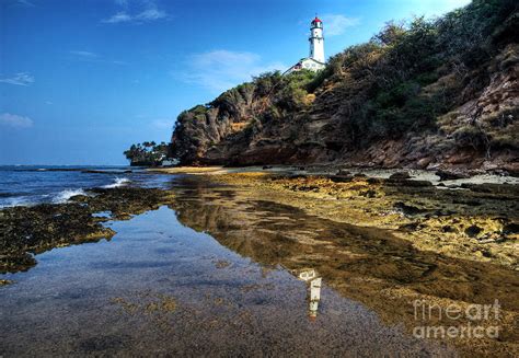 Diamond Head Lighthouse Photograph by Melody Revnak | Fine Art America