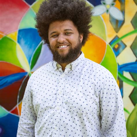 Online video memorials will soon accompany Everett Herald obituaries 41