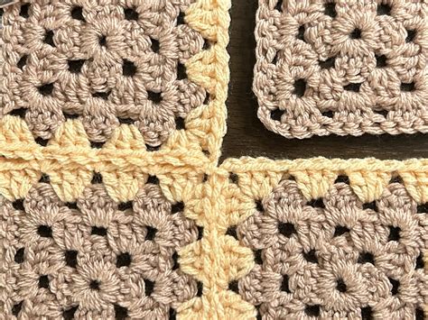 How To Join Granny Squares With One Long Continuous Row Change Path