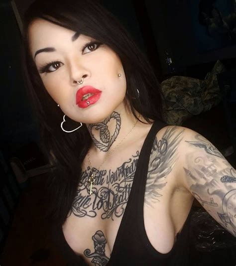 Tats Pierced Dimples Porn Pic