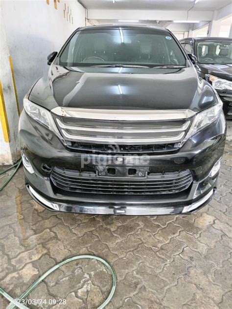 Toyota Harrier Premium Grade In Mombasa Pigiame