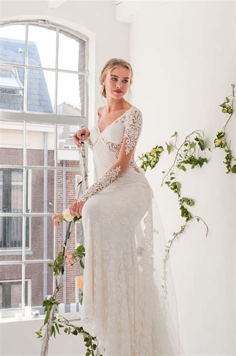 Olvi's Lace | Tulle Bridals