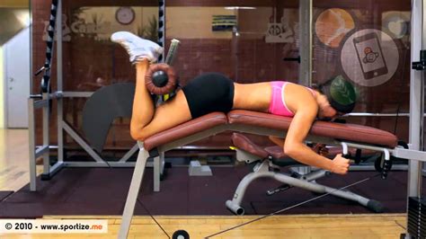 Lying Hamstring Curl On Machine Curl Femoral Tumbado En Máquina Youtube