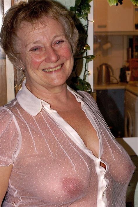 Naughty Grandma Nipples Old Pussy Net