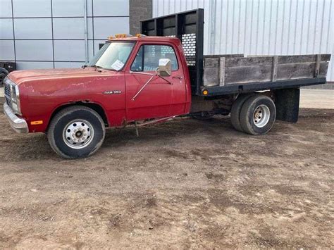 ABSOLUTE 1992 Dodge Ram Regular Cab Pickup RES Auction Services