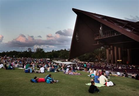 Picnic Hgos La Traviata At Miller Outdoor Theater