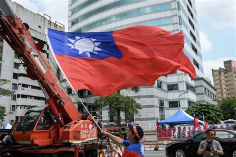 Taiwan Detects Chinese Warplanes Around Island