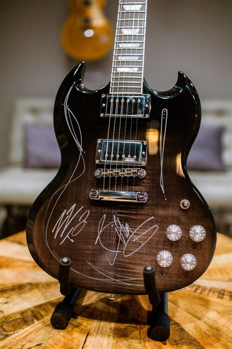 Charitybuzz Billy Gibbons Of Zz Top Signed Gibson Sg Guitar