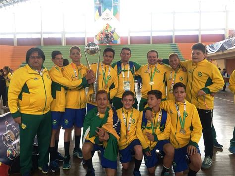 Handebol masculino de Sorriso é campeão nos Jogos Sul America