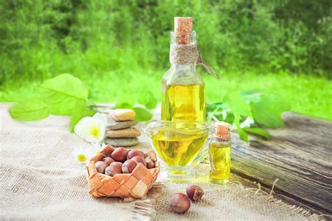 Kukui Nut Oil What Is It And What Are Its Benefits Spongellé