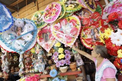 Como Hacer Coronas De Flores Para Este D A De Los Difuntos