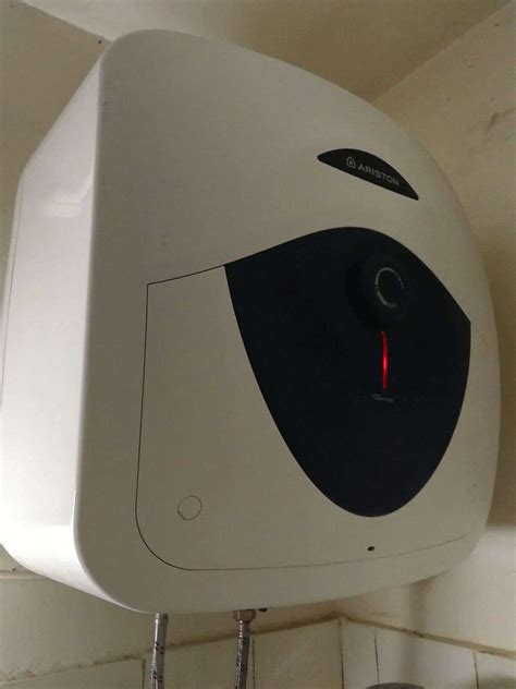 Краткий обзор Ariston ABS BLU EVO RS 15