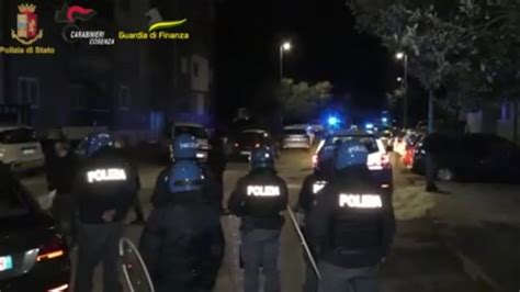 Ndrangheta Maxi Blitz A Cosenza 190 Arresti Della Dda Di Catanzaro