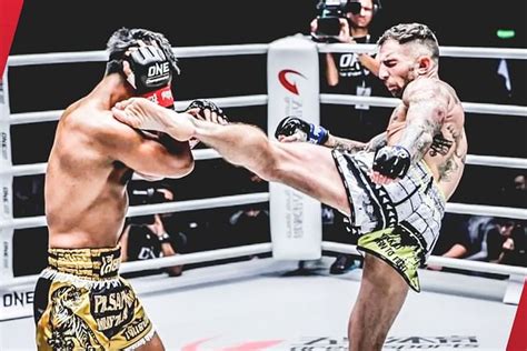 ONE Championship Muay Thai: WATCH: Liam Harrison unleashes the perfect ...