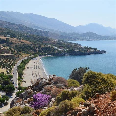 Dog Friendly Beaches in Chora Sfakion - BeachAtlas