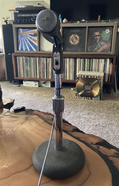 scored  vintage electro voice model  mic   estate sale