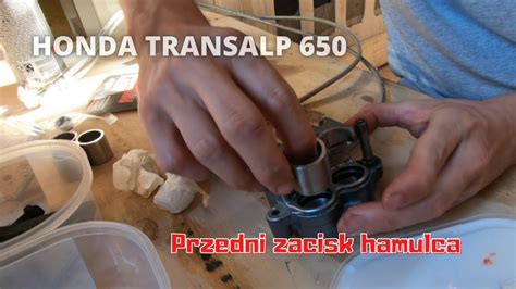 Wymiana T Oczka W Przednim Zacisku Hamulca Honda Transalp Youtube