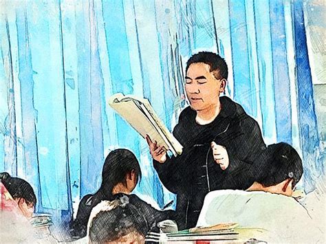 “最美教师”刘秀祥：曾经背着母亲上大学，毕业后立志教书和扶贫 哔哩哔哩