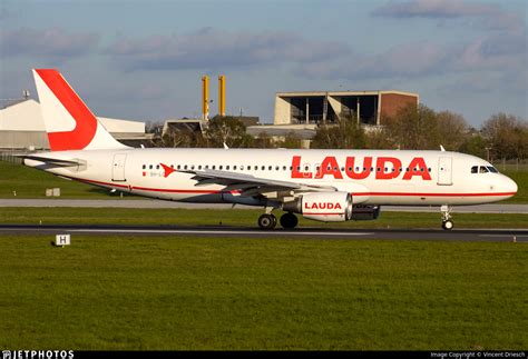 H Lon Airbus A Lauda Europe Vincent Driesch Jetphotos