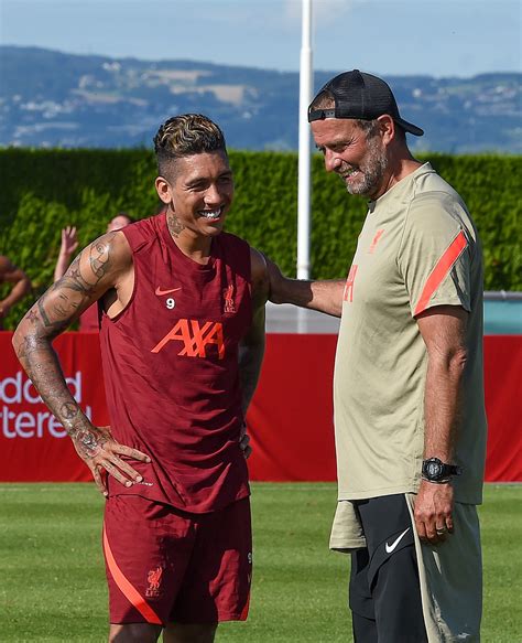 Após elogios de Klopp Firmino diz Se hoje sou um jogador melhor é