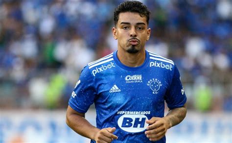 Monte Sua Lista De Dispensa Do Cruzeiro Para Quais Jogadores