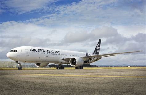 I Review Air New Zealand Economy And The Skycouch