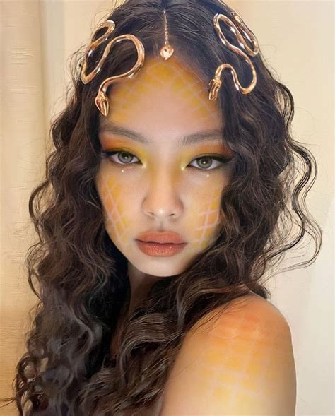 Jennie Makeup Edit Maquiagem Medusa Fantasias Femininas Fantasias