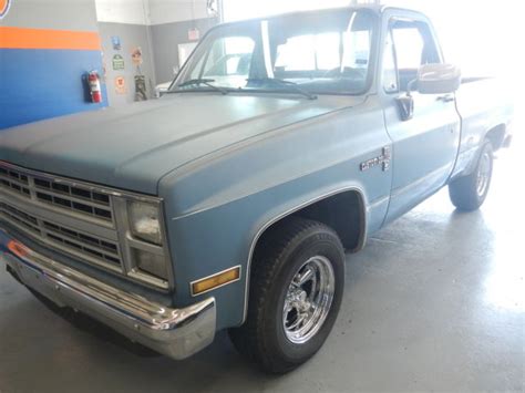 1986 Chevy C10 ... custom deluxe shortbed - Classic Chevrolet C-10 1986 ...