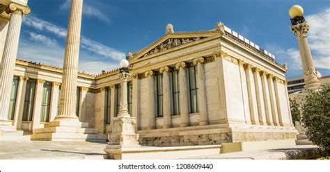 Berlin Germany 19032019 Brandenburg Gate 18thcentury Stock Photo