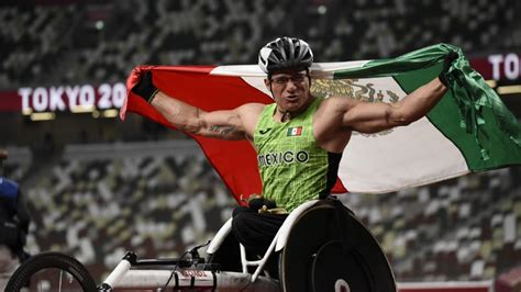 Juan Pablo Cervantes gana medalla de bronce en Paralímpicos N