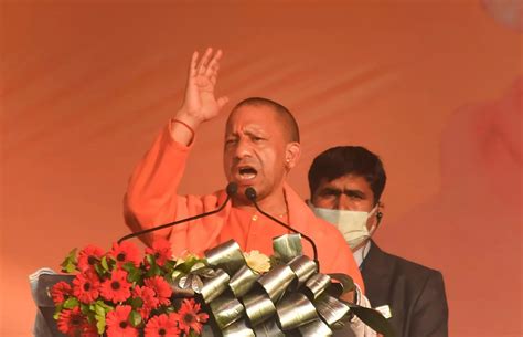 Up Assembly Polls 2022 Cm Yogi Adityanath To Contest From His Bastion Gorakhpur