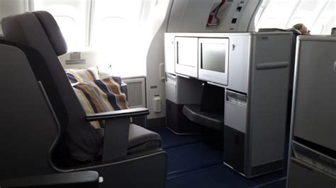 Review: Lufthansa 747-8 Business Class FRA-IAD - Travel Codex