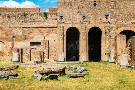 Palatine Hill Ancient Ruins in Rome, Italy Stock Photo - Image of ...