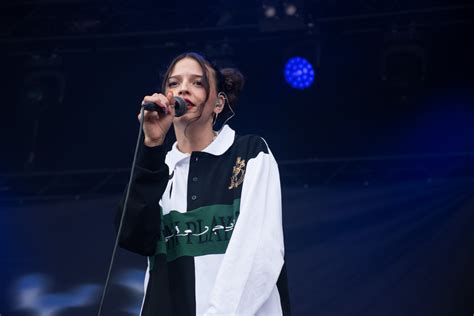 Nina Chuba Geht Auf OpenAir Tour 2024 Frontstage Magazine De